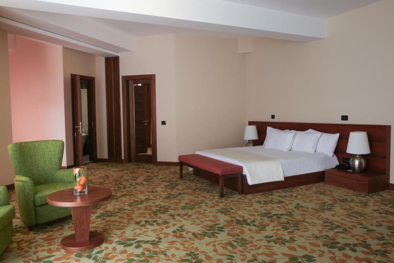 El Resort Hotel Qax Luaran gambar