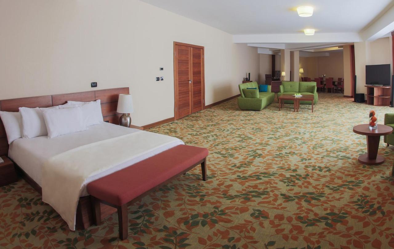 El Resort Hotel Qax Luaran gambar